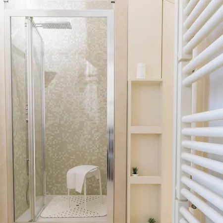 Apartman Metro Racconigi - Elegante By Rd Domus