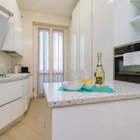 Apartman Metro Racconigi - Elegante By Rd Domus *